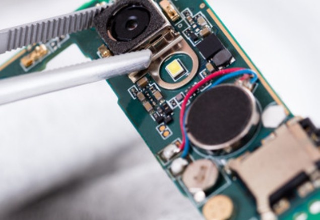 PCB在線激光鐳雕機(jī)速度慢如何調(diào)快