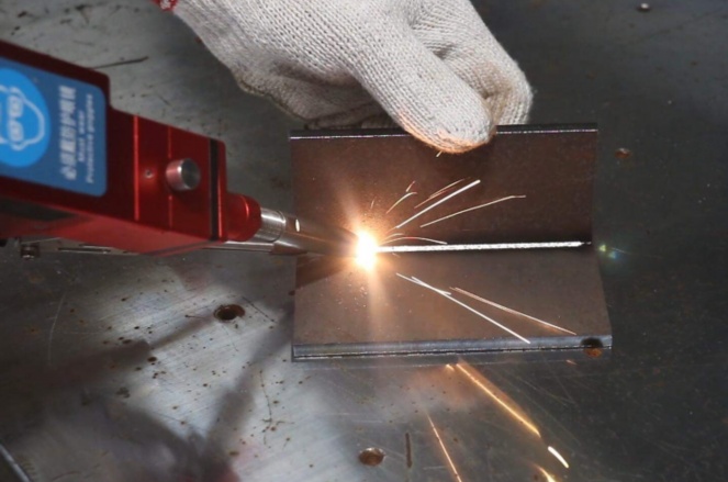 光纖激光焊接機AI視覺識別技術解析