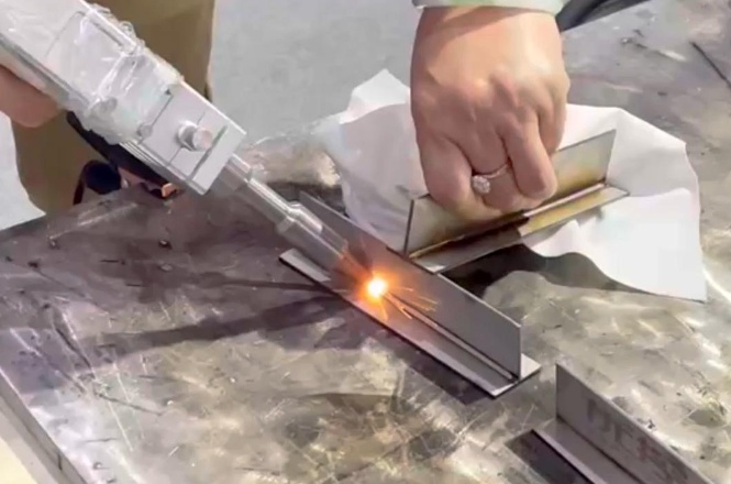 激光焊接機技術標準化進程解析