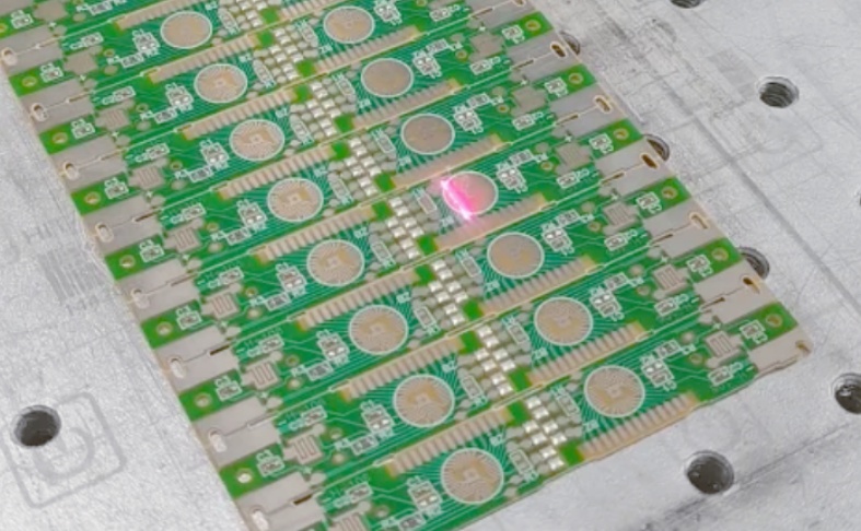PCB微孔縮徑：玻纖硬度導致孔隙回彈的分析