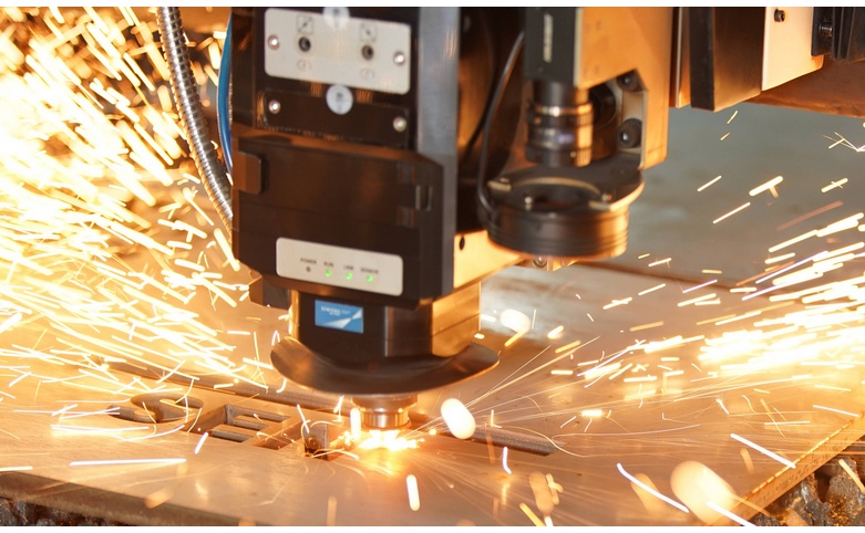 國(guó)產(chǎn)皮秒激光切割機(jī)哪家可靠：品牌與口碑對(duì)比